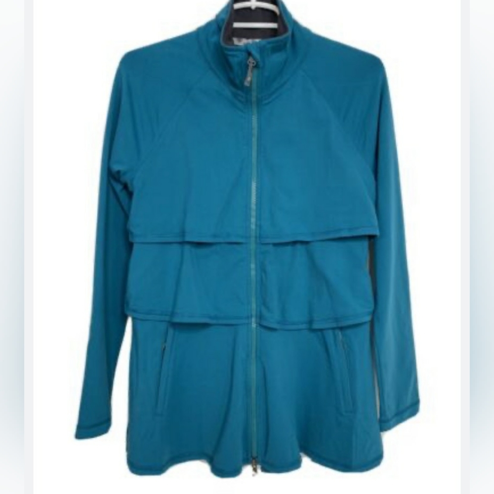 Athleta Tiered jacket..womens small..